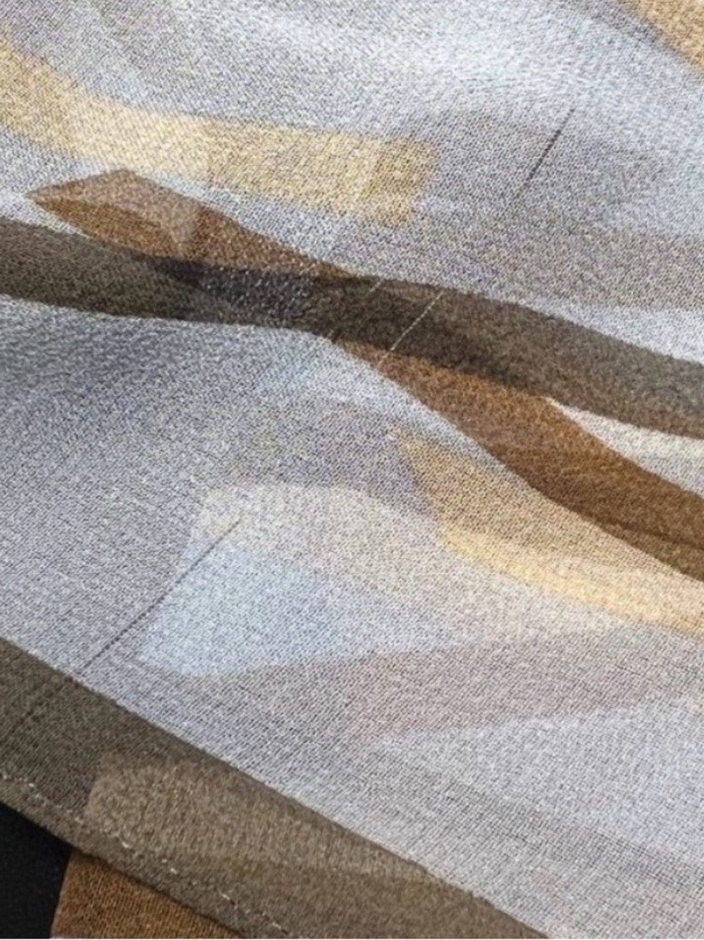 100% Silk Vintage Anne Klein Geometric Abstract Scarf Light Blue Brown 52 X 10 - Picture 7 of 7